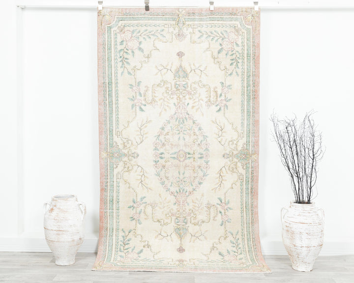 Beige Oushak Rug 4' 6" x 7' 11" | No. VR36921