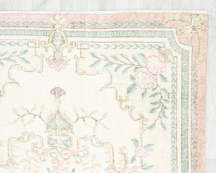 Beige Oushak Rug 4' 6" x 7' 11" | No. VR36921