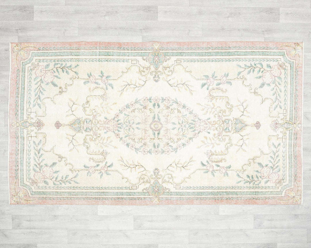 Beige Oushak Rug 4' 6" x 7' 11" | No. VR36921