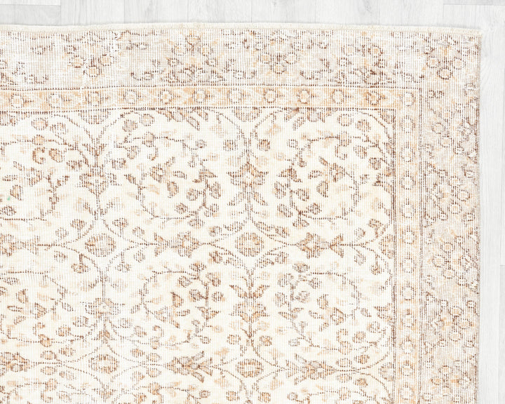 Oushak Rug 5' x 7' 4" | No. VR71287