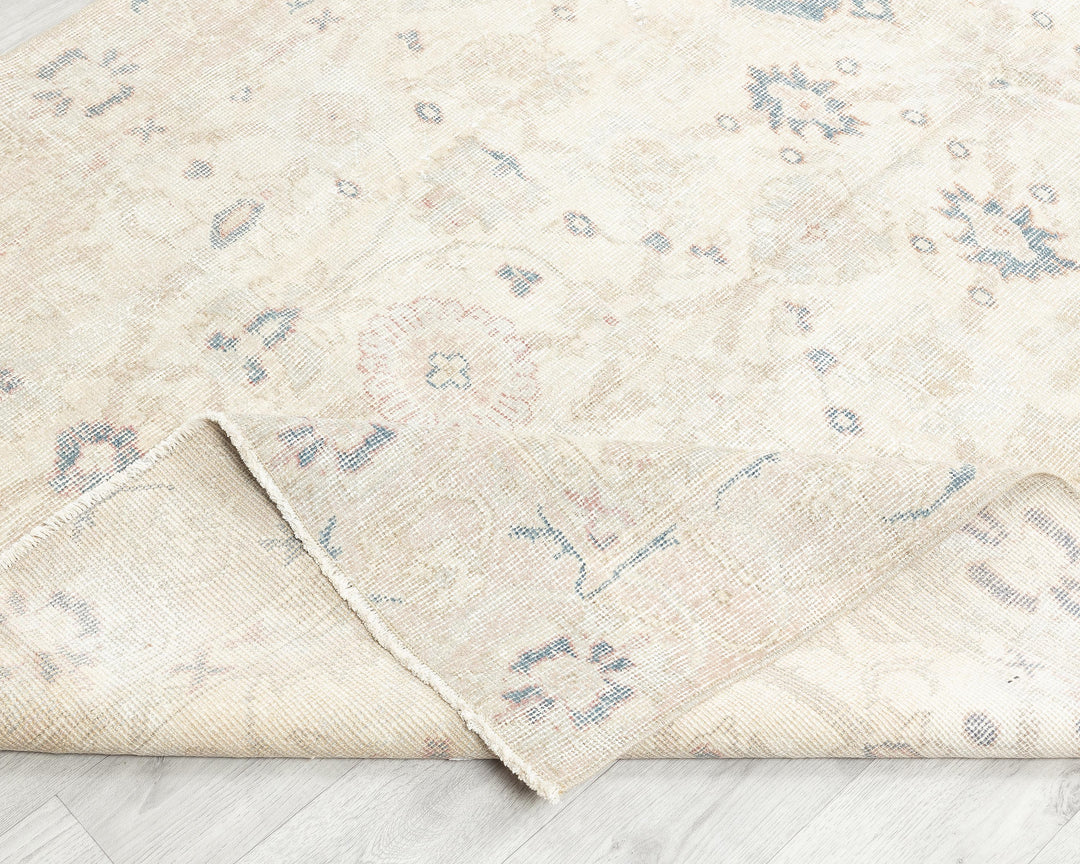 Oushak Rug 4' 5" x 8' 1" | No. VR85904
