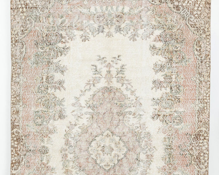 Beige Oushak Rug 5' 8" x 9' 6" | No. VR75220