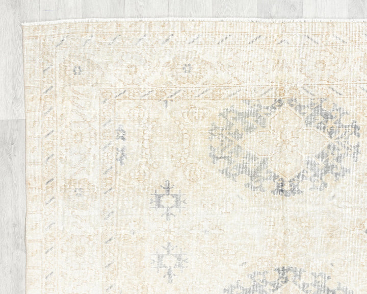 Beige Oushak Rug 4' 11" x 8' 2" | No. VR94806