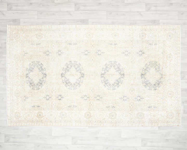 Beige Oushak Rug 4' 11" x 8' 2" | No. VR94806