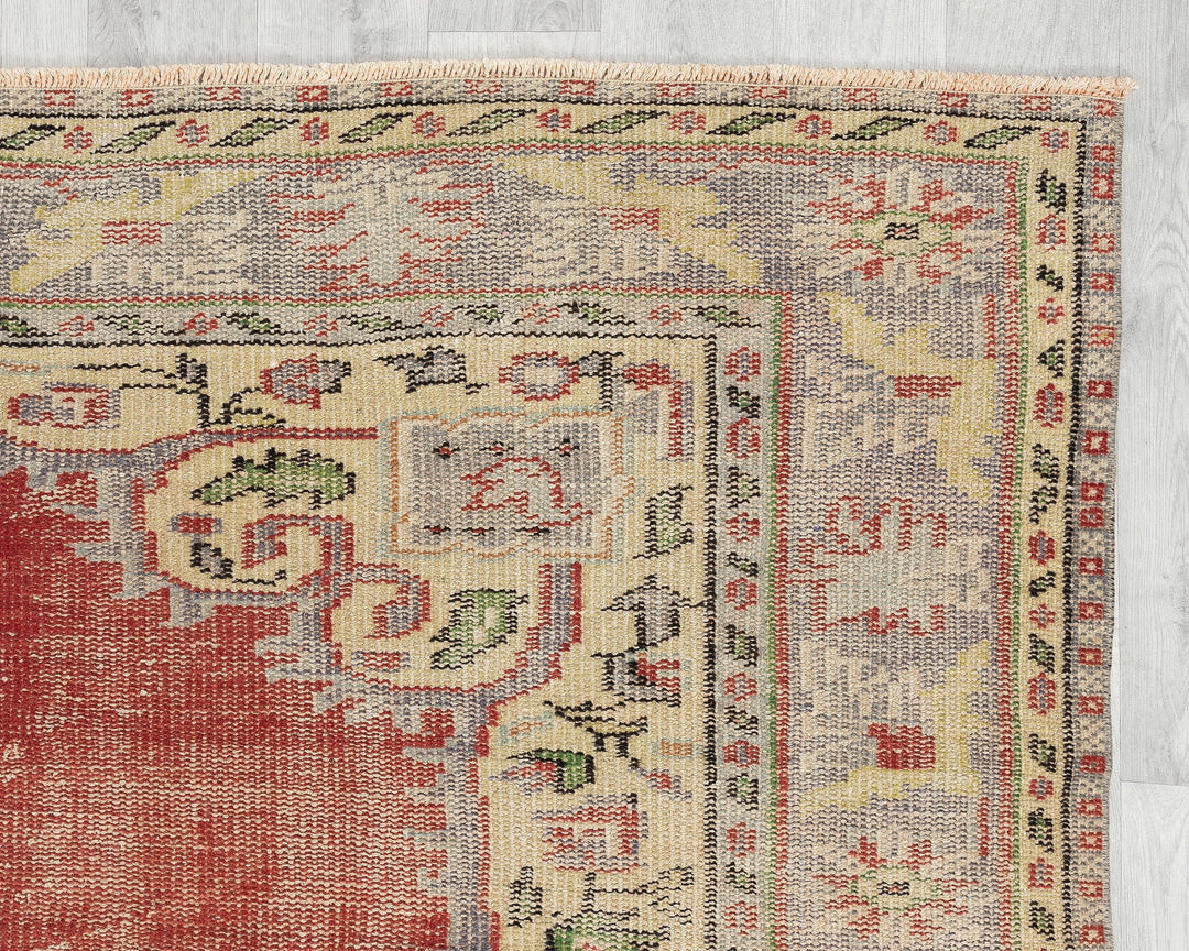 Red Oushak Rug 5' 10" x 9' 4" | No. VR36774