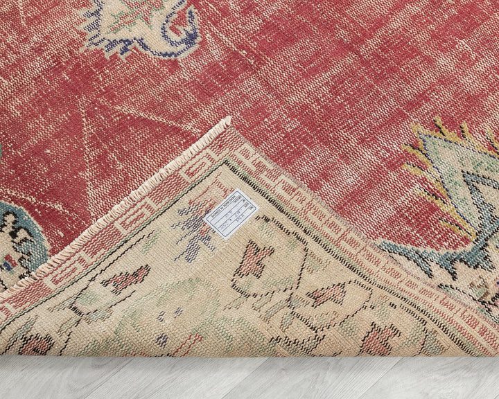 Red Oushak Rug 5' 6" x 8' 6" | No. VR17519