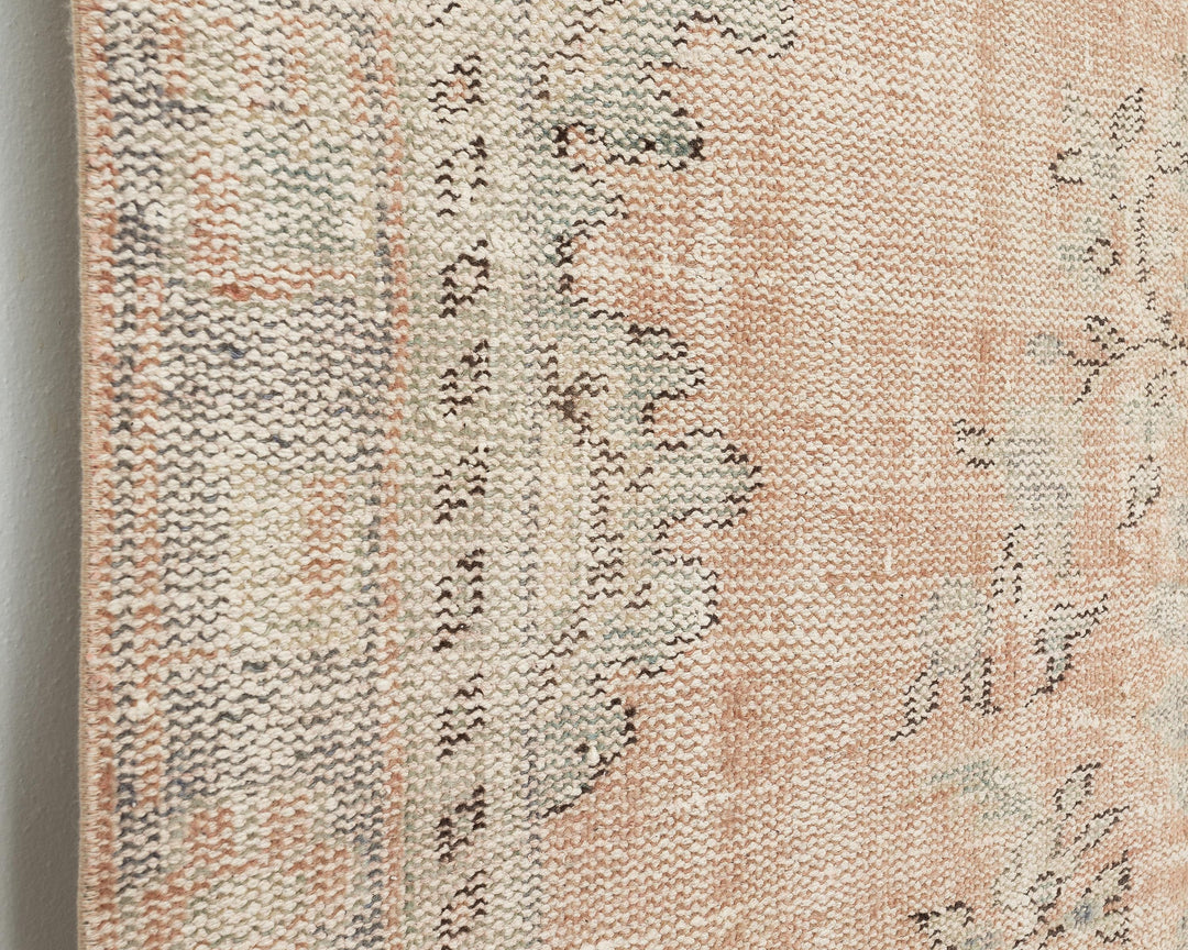 Faded Oushak Rug 4' 8" x 8' 4" | No. VR16840