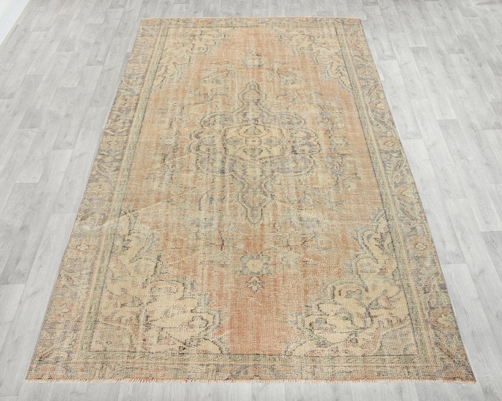 Faded Oushak Rug 5' 11" x 9' 5" | No. VR42560