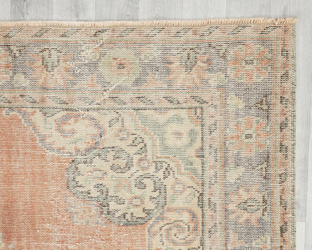 Oushak Rug 5' 11" x 9' 7" | No. VR93882
