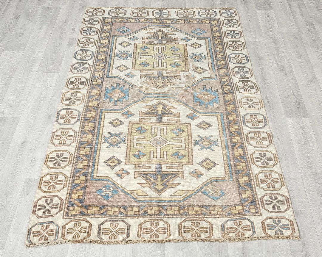 Oushak Rug 3' 6" x 5' 4" | No. VR21035