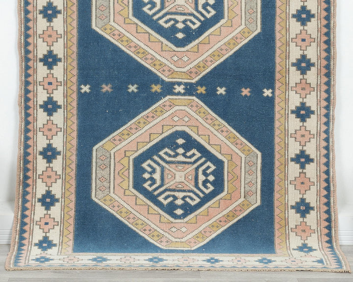 Blue Oushak Rug 4' 2" x 5' 8" | No. VR12355