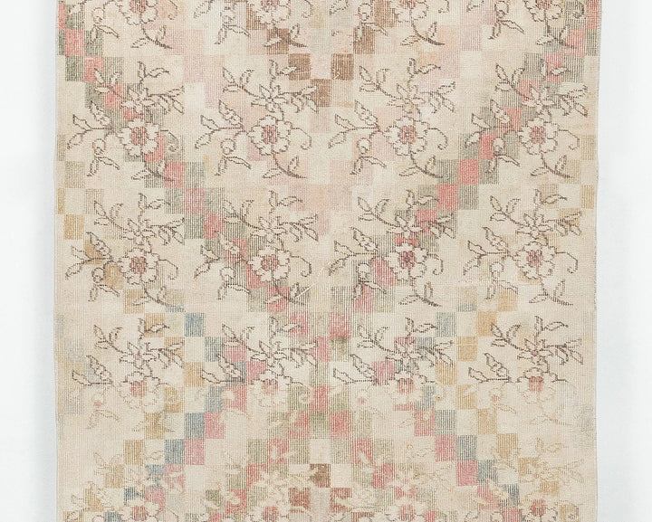 Beige Oushak Rug 3' 8" x 7' 8" | No. VR14097