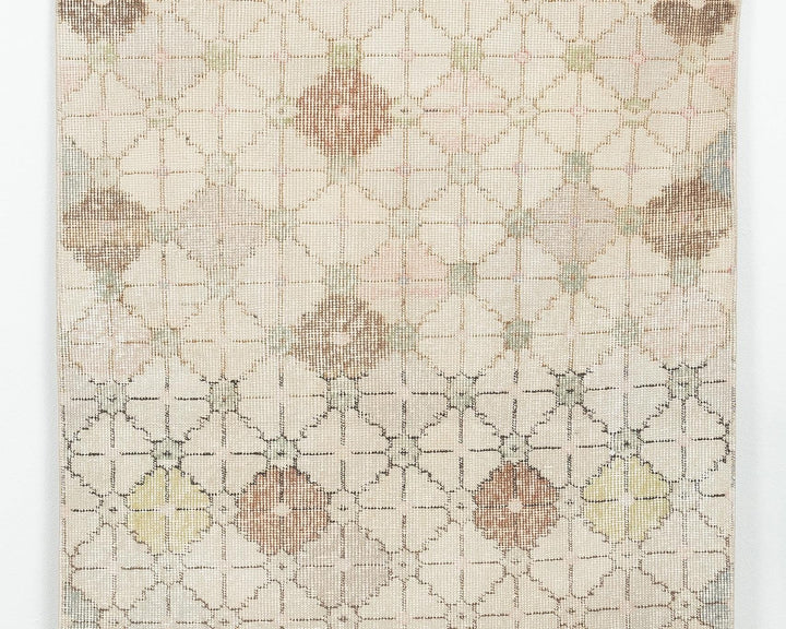Beige Oushak Rug 3' x 6' 7" | No. VR87435