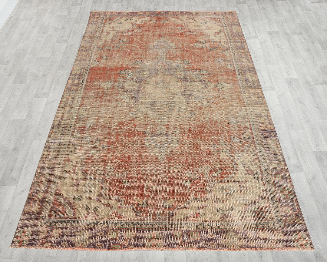 Oushak Rug 5' 7" x 9' | No. VR19886