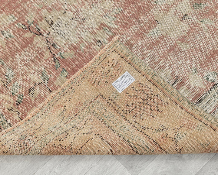Faded Oushak Rug 5' 8" x 8' 5" | No. VR29903