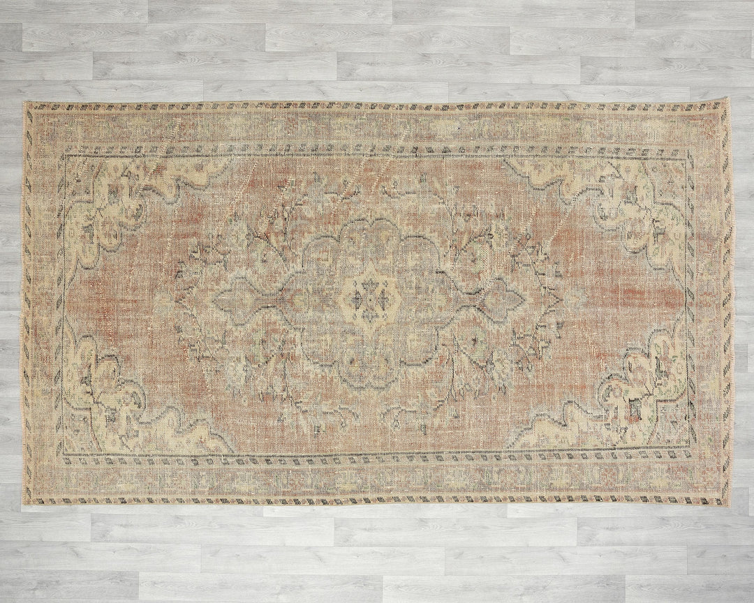 Faded Oushak Rug 5' 8" x 9' 6" | No. VR42392