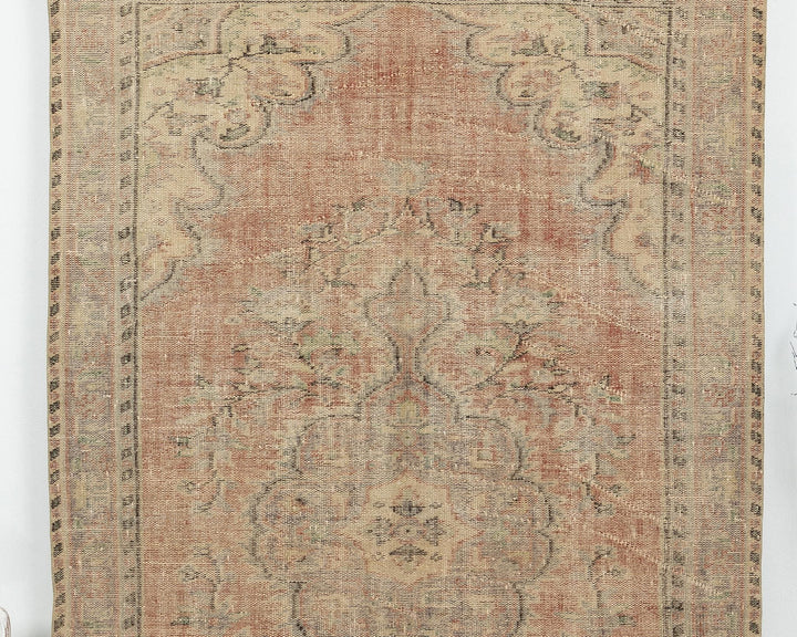 Faded Oushak Rug 5' 8" x 9' 6" | No. VR42392