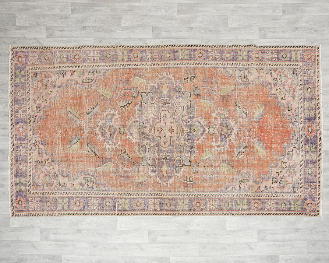 Faded Oushak Rug 5' 5" x 9' 5" | No. VR13006