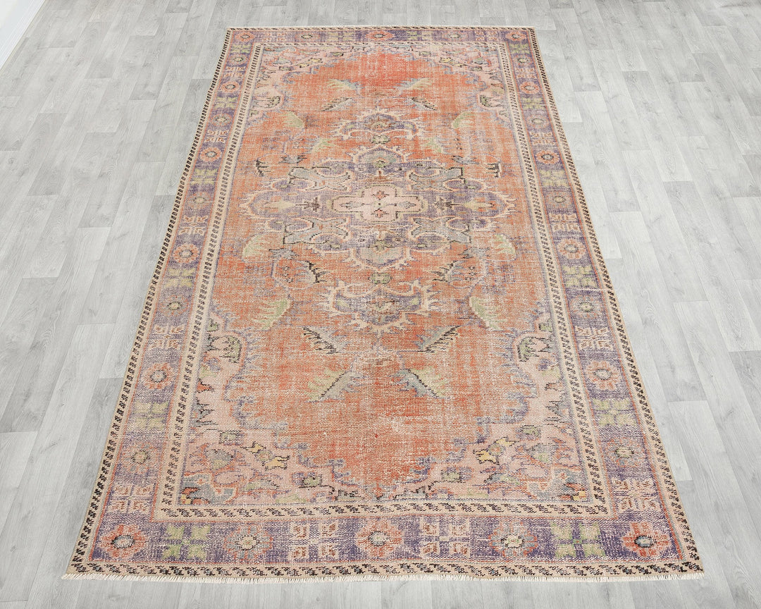 Faded Oushak Rug 5' 5" x 9' 5" | No. VR13006