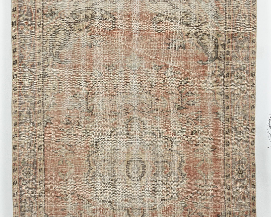 Faded Oushak Rug 5' 2" x 8' | No. VR35454