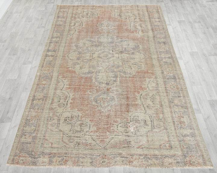 Faded Oushak Rug 5' 2" x 7' 3" | No. VR47348