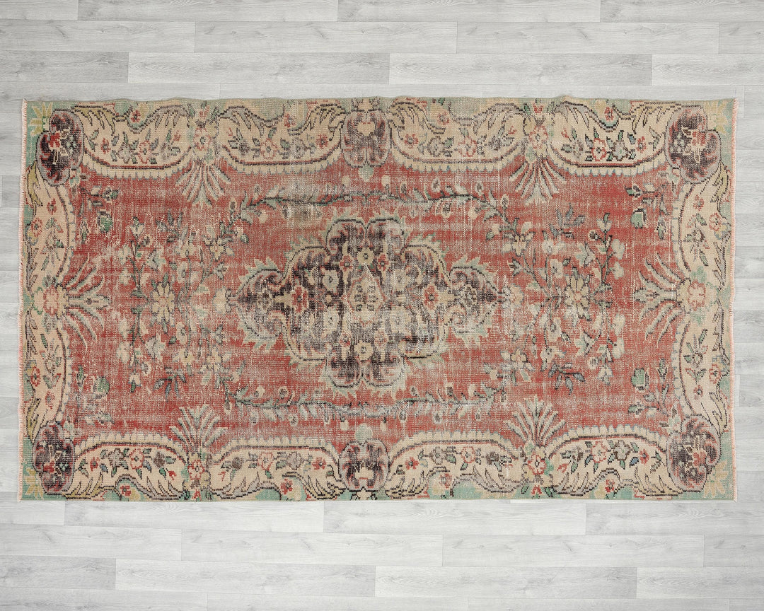 Oushak Rug 5' 1" x 8' 11" | No. VR58558