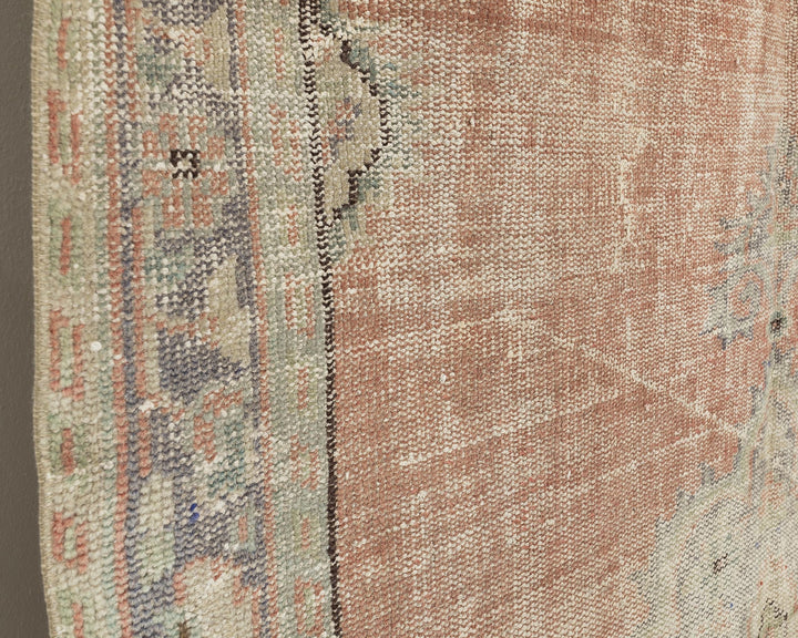 Faded Oushak Rug 5' 4" x 8' 5" | No. VR93101