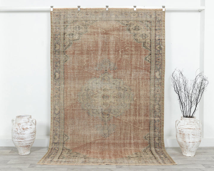 Faded Oushak Rug 5' 4" x 8' 5" | No. VR93101