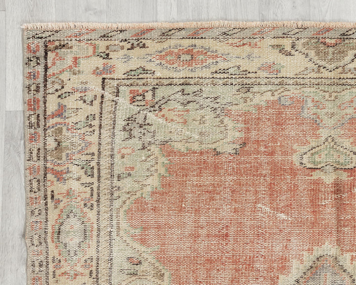 Faded Oushak Rug 4' 10" x 8' | No. VR42209