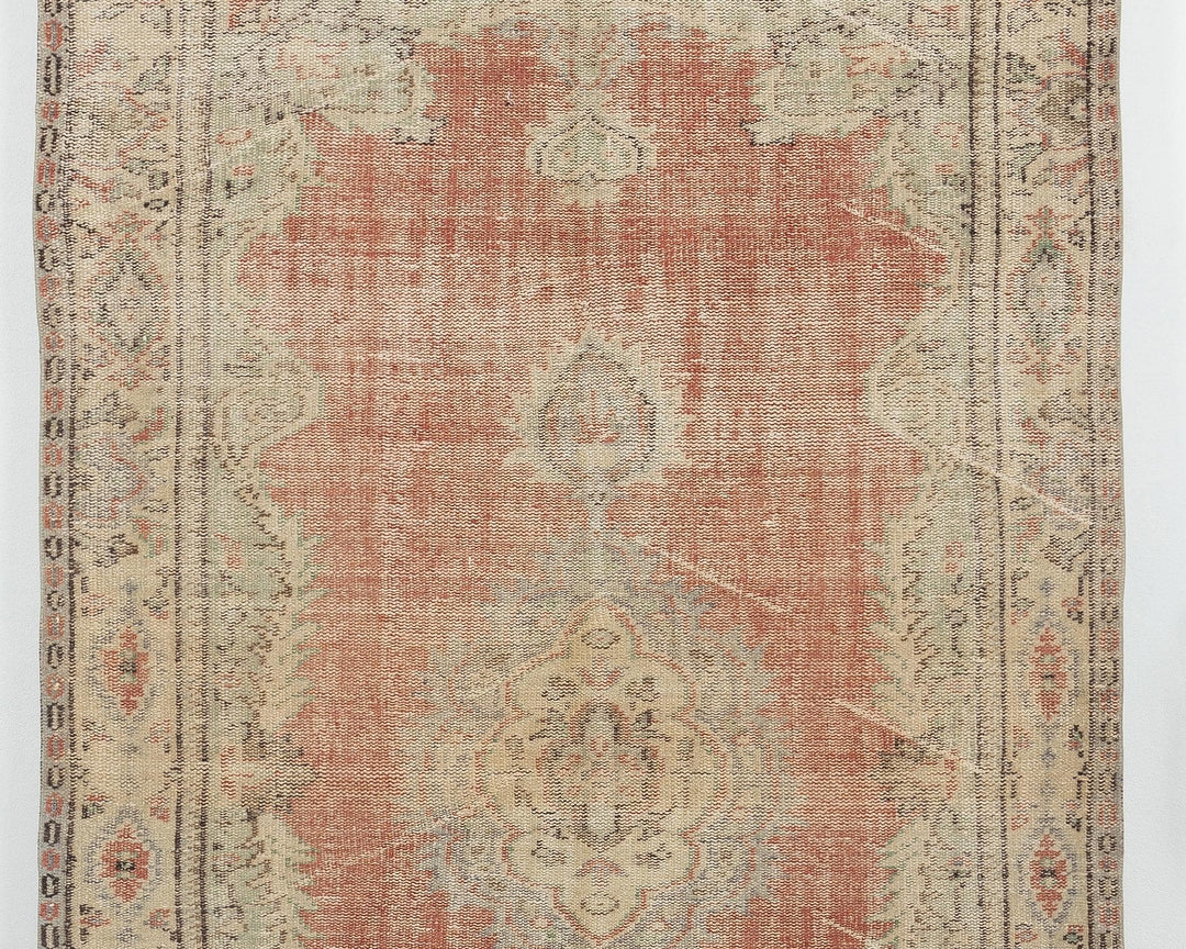 Faded Oushak Rug 4' 10" x 8' | No. VR42209