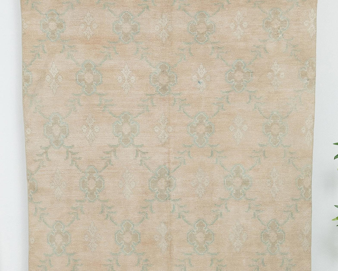 Beige Oushak Rug 4' 6" x 10' 6" | No. VR29430