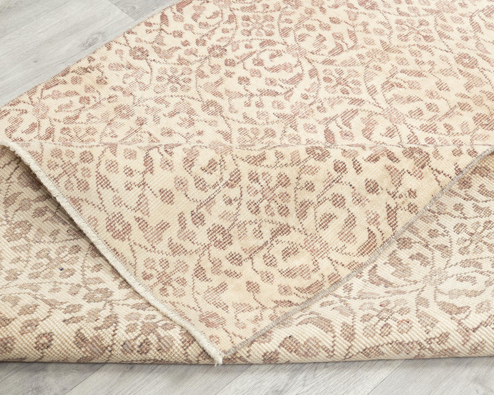 Beige Oushak Rug 3' 8" x 6' 10" | No. VR58438