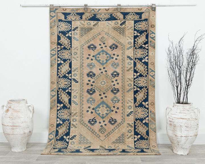 Neutral Oushak Rug 3' 11" x 6' | No. VR77583