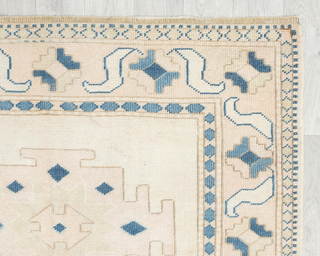 Oushak Rug 4' 1" x 6' 6" | No. VR42851