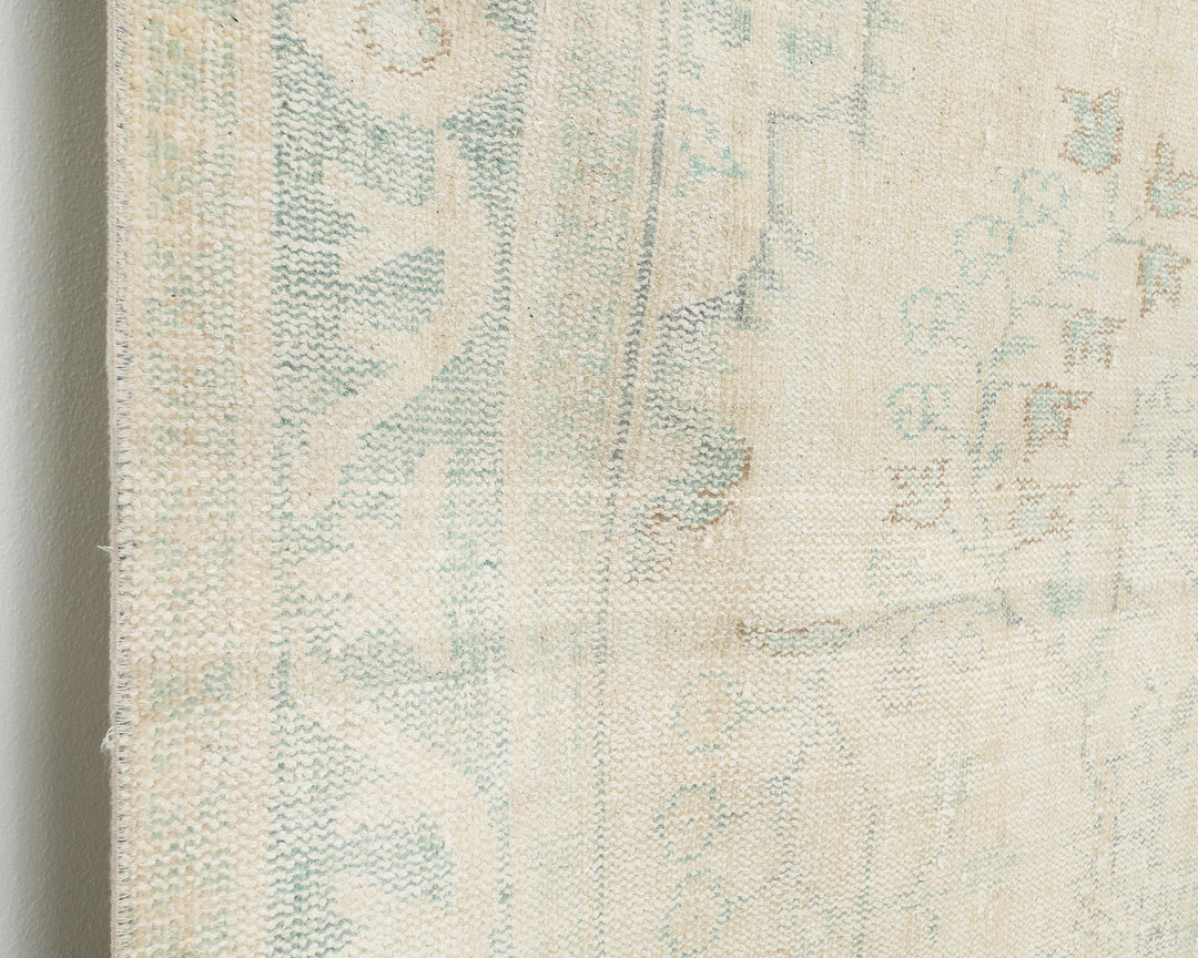 Beige Oushak Rug 6' 2" x 9' | No. VR81752