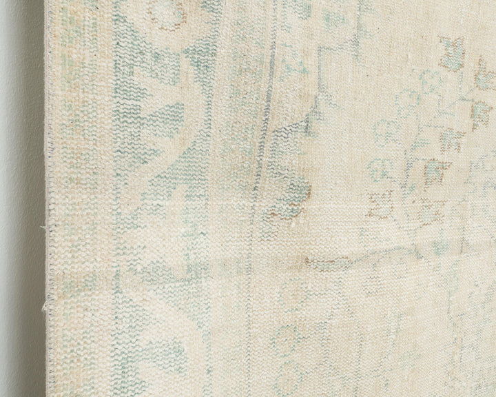 Beige Oushak Rug 6' 2" x 9' | No. VR81752