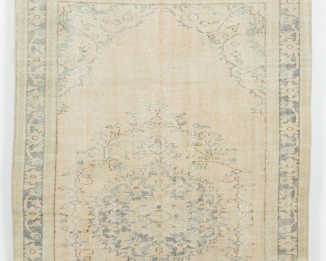 Beige Oushak Rug 5' 2" x 8' 7" | No. VR40112