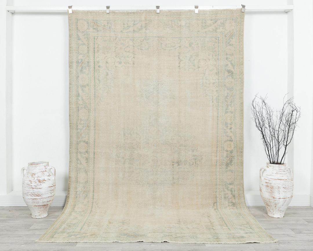 Beige Oushak Rug 6' 2" x 9' 4" | No. VR23353