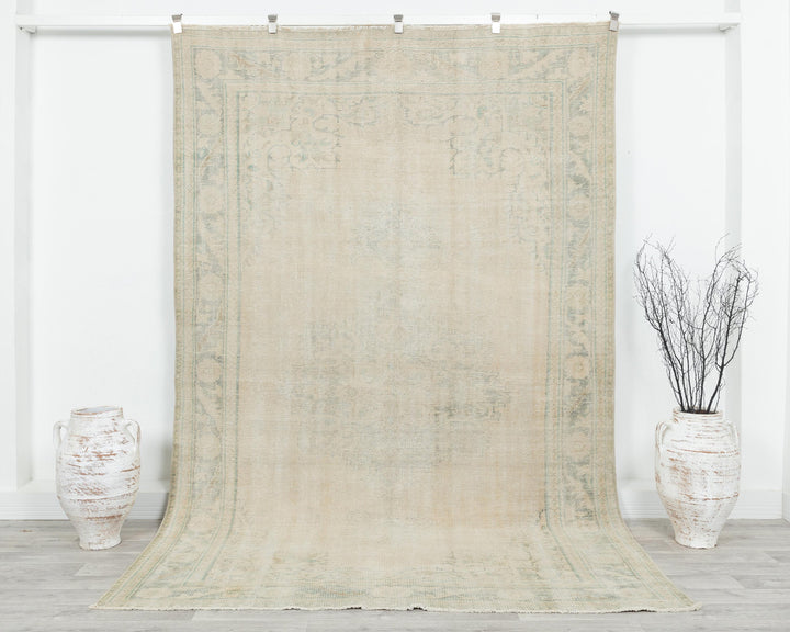 Beige Oushak Rug 6' 2" x 9' 4" | No. VR23353