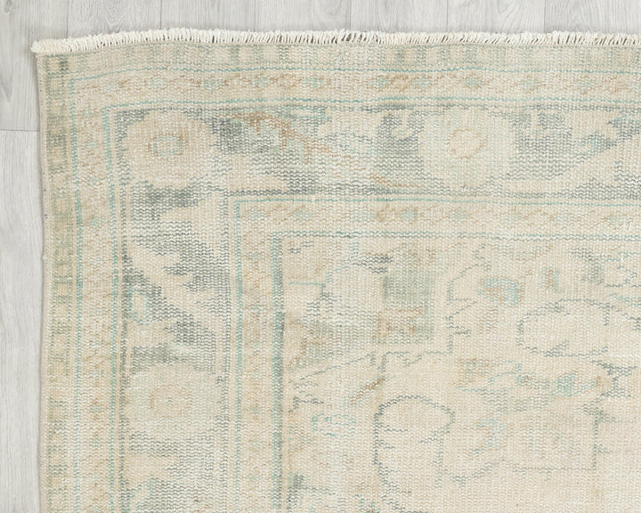 Beige Oushak Rug 6' 2" x 9' 4" | No. VR23353