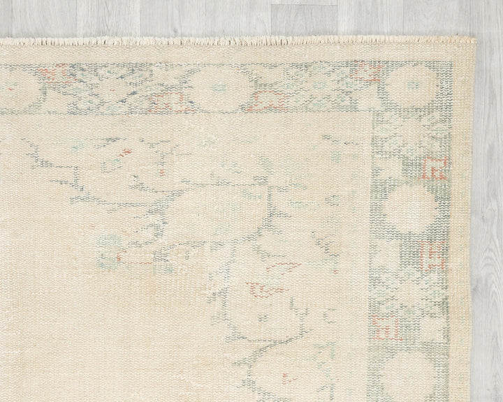 Beige Oushak Rug 7' x 9' 6" | No. VR30253