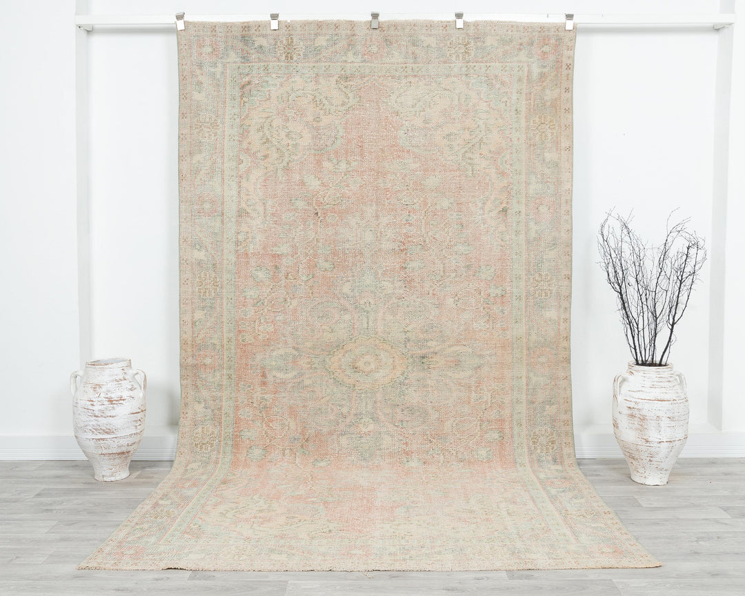 Beige Oushak Rug 6' 1" x 10' 4" | No. VR19041