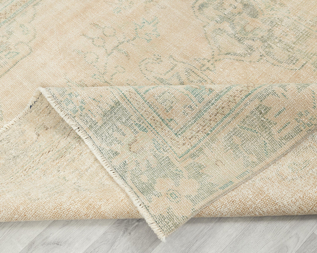 Beige Oushak Rug 5' 11" x 8' 10" | No. VR40196