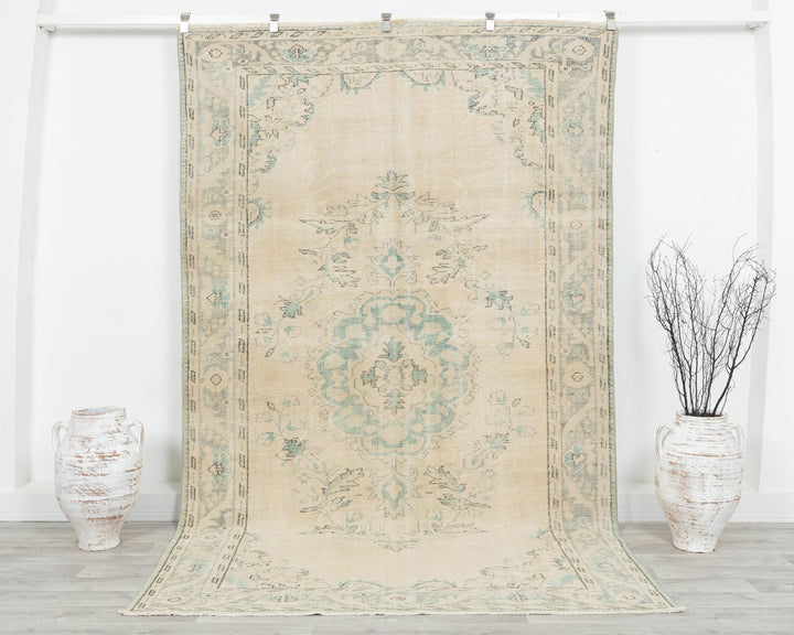 Beige Oushak Rug 5' 9" x 9' 6" | No. VR12225