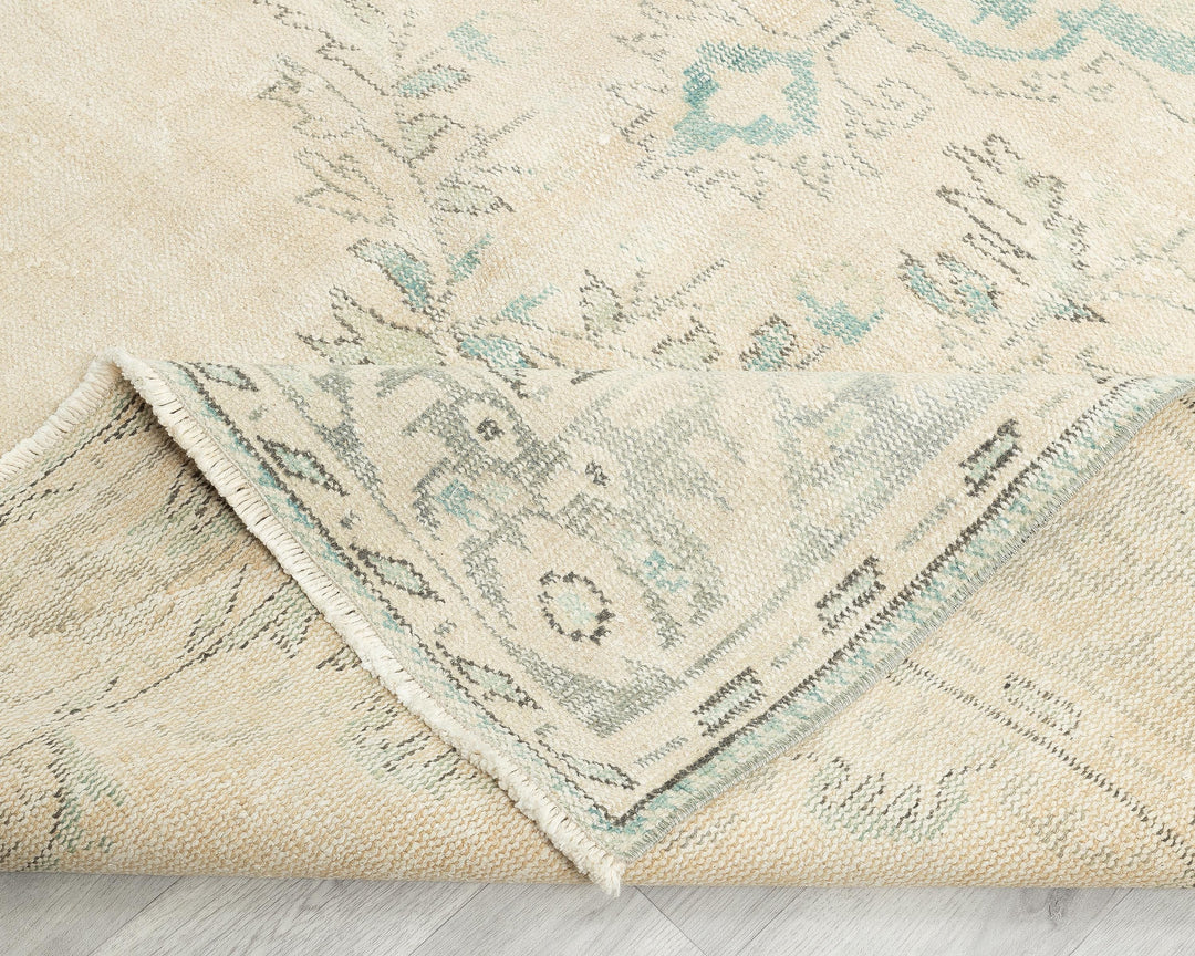 Beige Oushak Rug 5' 9" x 9' 6" | No. VR12225