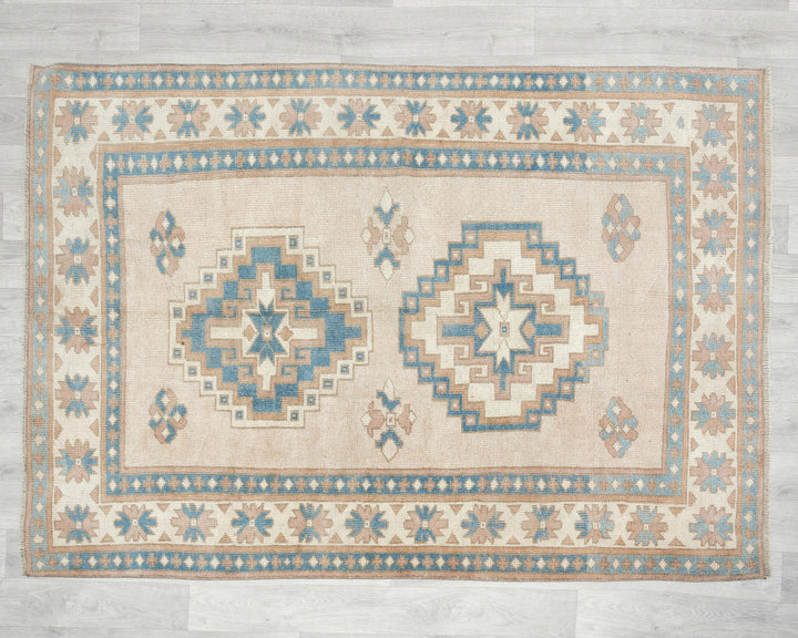 Faded Oushak Rug 4' 5" x 6' 2" | No. VR15971