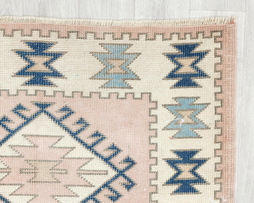 Faded Oushak Rug 3' x 4' 5" | No. VR75272