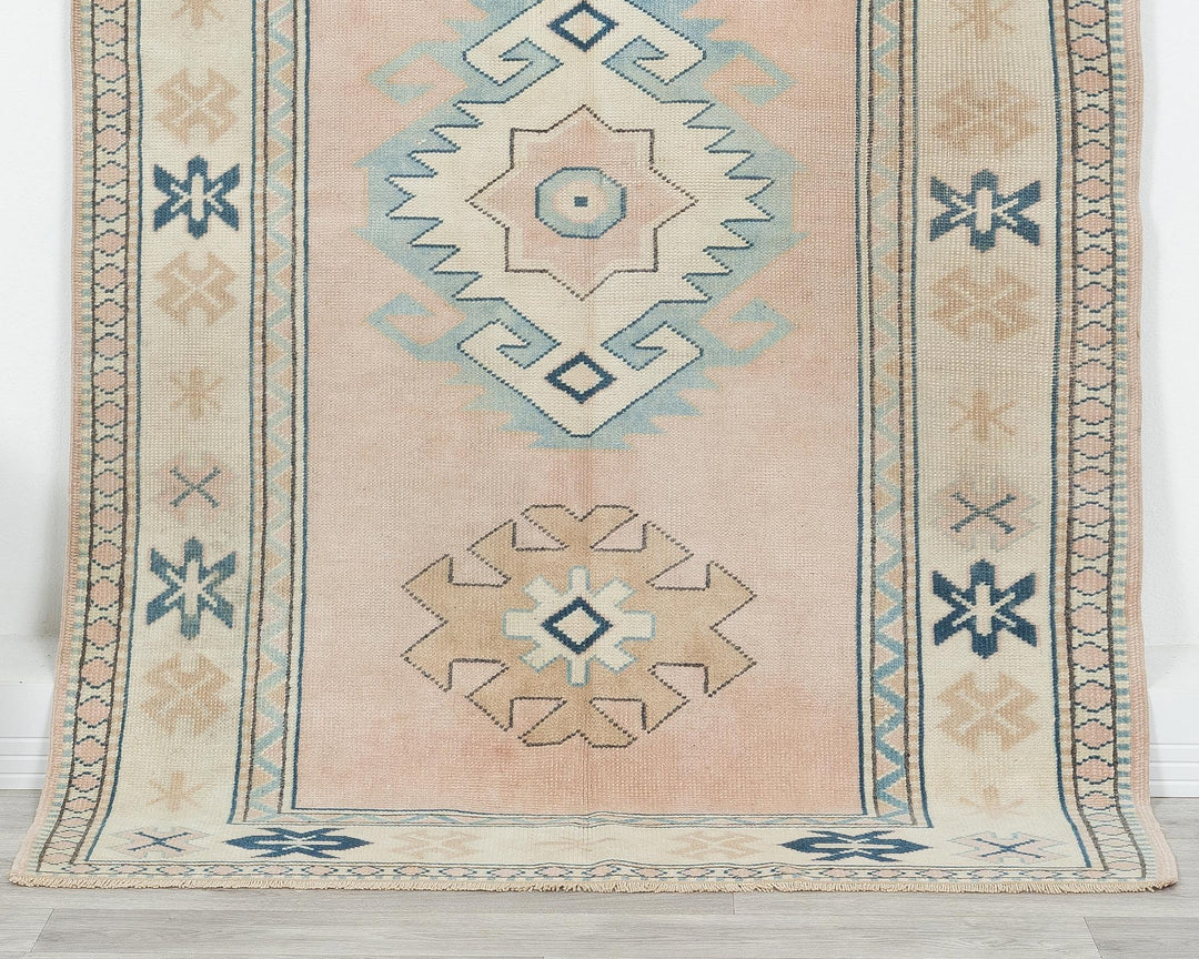 Faded Oushak Rug 3' 11" x 5' 10" | No. VR19577