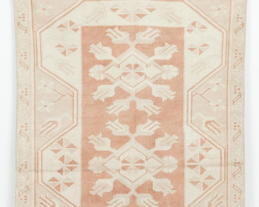 Faded Oushak Rug 2' 10" x 4' 7" | No. VR77783