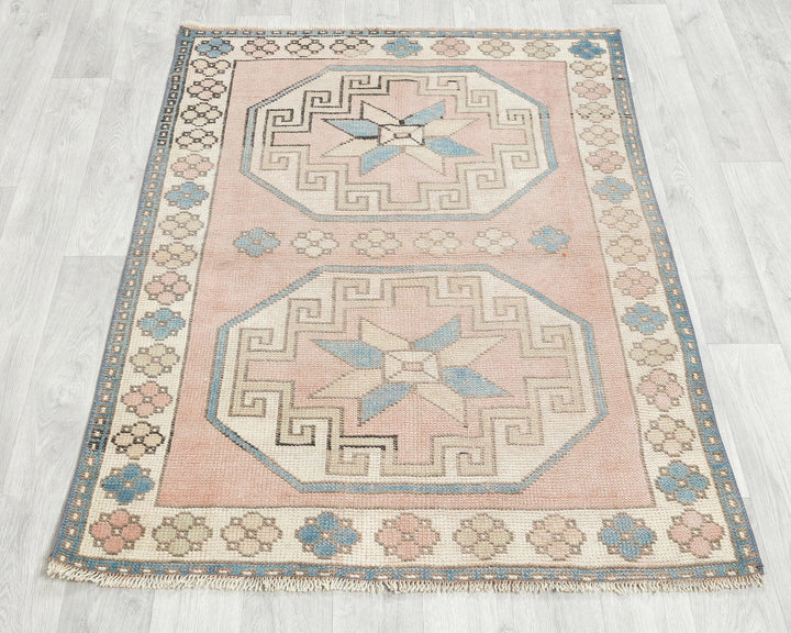 Faded Oushak Rug 3' 4" x 4' 4" | No. VR65081
